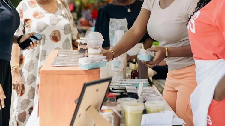 Women talking about the products